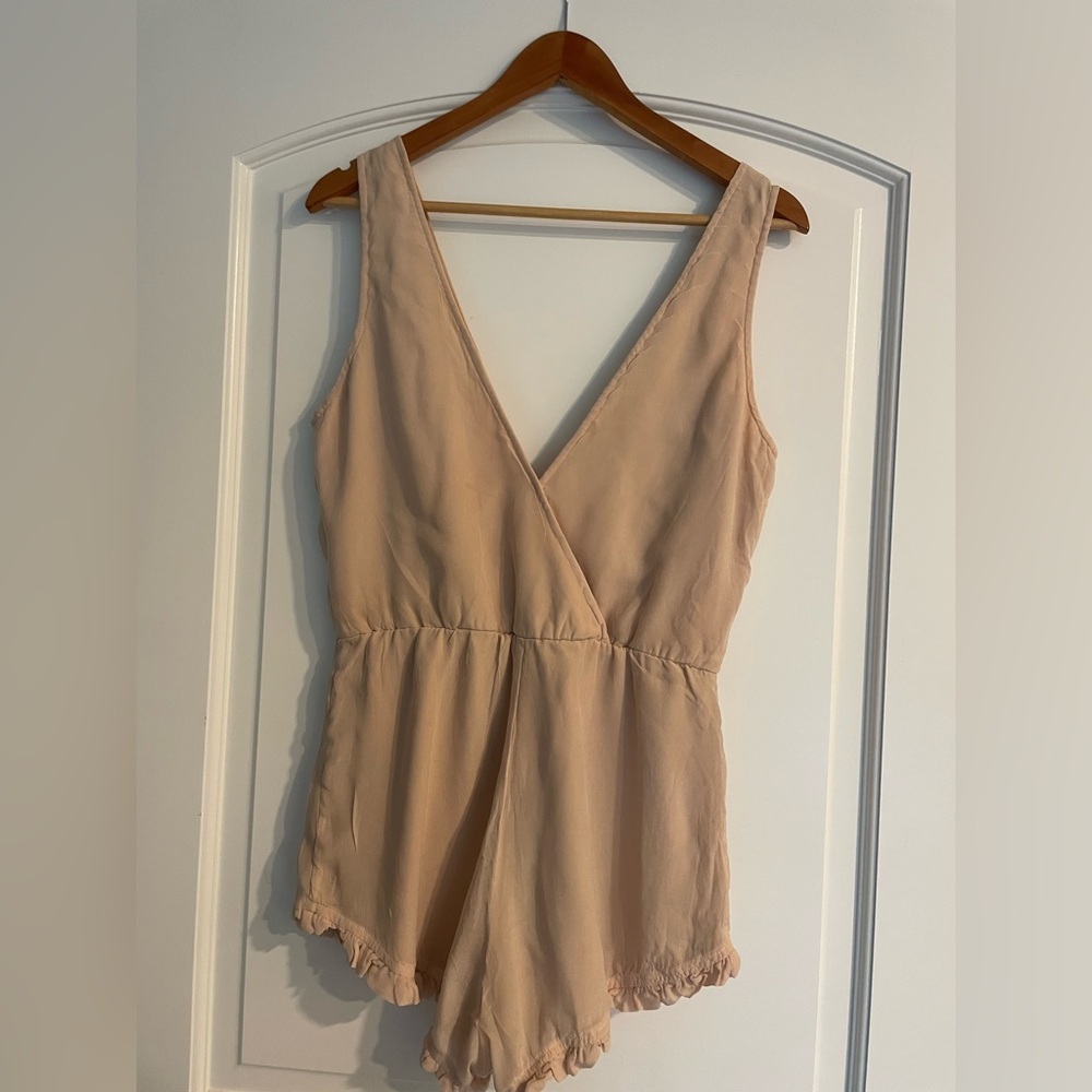 Winston White Nude V-Neck Romper Feminine Bodysuit - Women Coquette - Picture 4 of 7